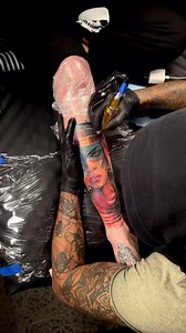 Full color #view #tattoostudio #tattooartist #tattoos #vivo #videos #tatuajesmexico #tatuaje #ink #inkart | Booster Tattoos