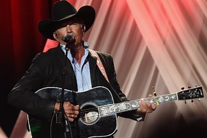 Story Behind the Song: George Strait, 'Wrapped'