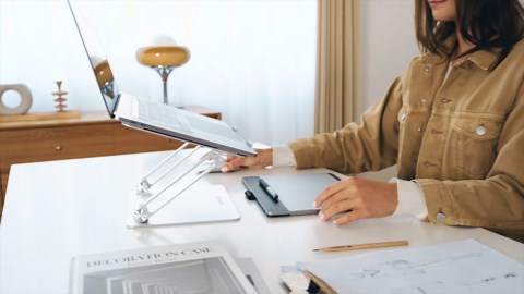 Lamicall Adjustable Laptop Stand, Portable Laptop Riser, Aluminum Laptop Stand for Desk Foldable, Ergonomic Computer Notebook Stand Holder for MacBook Air Pro, Dell XPS, HP (10-17.3'') - Silver