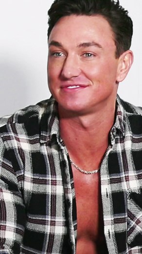 Cade Maddox answers fan questions and reveals his stats with Beau Butler for FALCON LIVE: GET 2 IT. #CadeMaddox #BeauButler #falconliveget2it #gay #gaytiktok #muscle