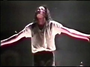 [New Leak/RIP] Michael Jackson - Beat It | HIStory World Tour in Tokyo, Japan [December 13, 1996]