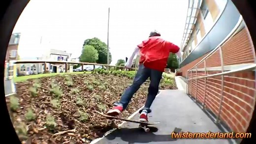 Compilation de chutes et accidents de Juin 2012