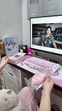 Biến góc làm việc của vợ thành “thiên đường dễ thương” chỉ với 3 món! #setupgoclamviec #desksetup