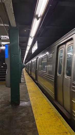 R68 (D) train leaving 182 st