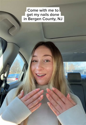 I think I just found one of the BEST nail artists in North Jersey💅🏻 @°𖦹natt°BergenCounty NailTech is so talented and she will kill your nail inspo!! I’m obsessed with these fun, tropical vacay nails she did. Definitely go to Nattaly if you’re looking for Pinterest nails, detailed nail art, or just a classic gel manicure in New Jersey!!🫶🏼 #newjersey #northjersey #nailart #njnails #bergencountynj