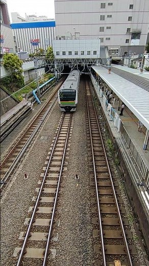 JR大井町駅 東海道線通過の様子