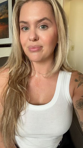 Tiffany Wisconsinn on Instagram: "Single and ready to mingle"