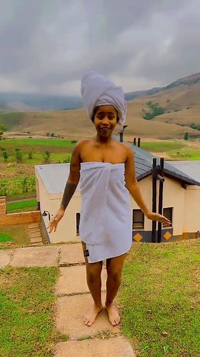Kuthi Angiyizibe Lento - Lwah Ndlunkulu Trending Song 2024
