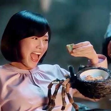 Soy un hombre lobo, pero no me atrevo a llevar a mi novia a casa para Navidad.