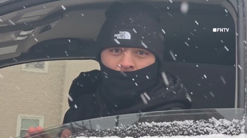 ICE agent tells agitators they're disrupting arrest of child sex offender