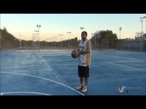 How to pass the ball in basketball