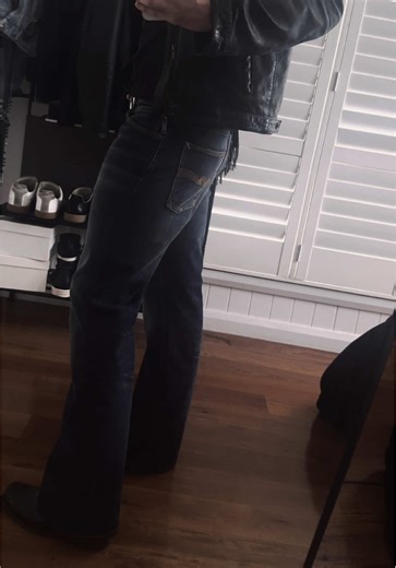 The Timeless Appeal of Bootcut Jeans and Leather Jackets