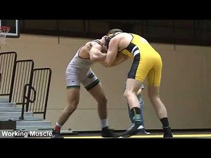 COLLEGE WRESTLER