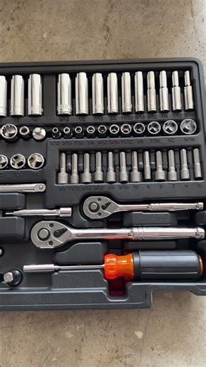 This 450 piece mechanics tool set is a great set of tools #tools #toolset #mechanictools #mechanic