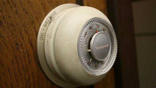 Mass. families delay turning on heat as LIHEAP funds stall