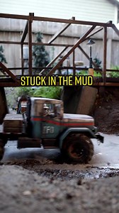 Miniature Truck Stuck in Mud | Tiny Trucks Gameplay
