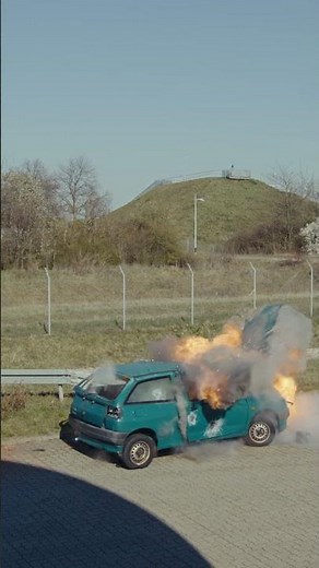 Auto-Explosion beim BOS-Pyrotechnikerlehrgang