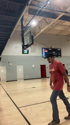 8.6K views · 301 reactions | Reggae cowboy with some added turns. Always a fun easy dance to jazz up. There’s a few versions of this dance out there. #dance #monday #cowboy #linedance #happy #health | Eric Dodge | Facebook