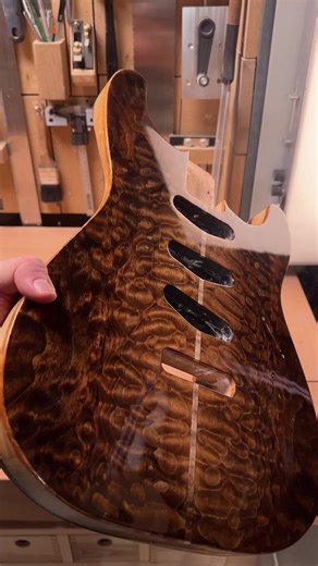 Buffing a Soarix Guitar Body: Tips and Techniques