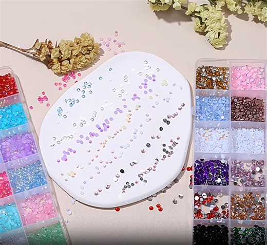 24 Colors DIY Resin Jelly Rhinestones Multicolor Flatback Gems Sparkling Diamond Art Painting Beads Replacement Diamond Drills 5D Bedazzling Rhinestones for Nail Art Crafting Book Coaster