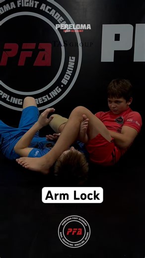 This is why we scratch.#arm #lock #submission