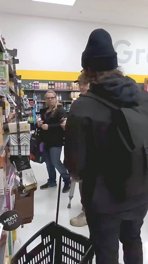 Classic shopping spree shenanigans 😅🤑😵‍💫 #birthday #ShoppingSpree #freefood #21secondschalleng #shoppingspree #freepaid #randomactofkindness #shoppinghaul #ShoppingSpree #studentlife #reelsviralfb #reelsvideos #fbreelsvideo #fbreels #foryoupage | V. Alexander