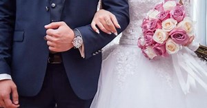 Couple recreates wedding ceremony at nursing home for grandma with Alzheimer's * WorldNetDaily * by Around the Web