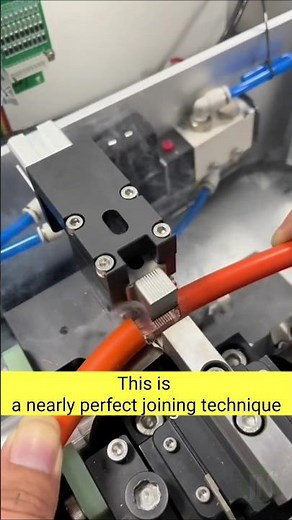 one method to connect 2 stranded wires