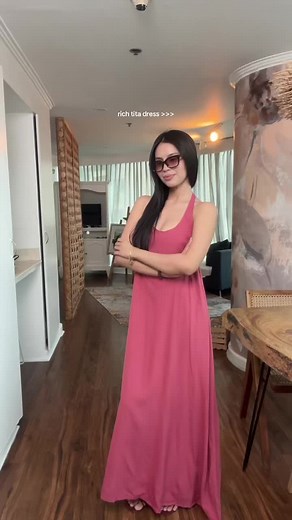 so classy, so sexy! 😩 #original #onlyatchelsey #tiktokaffiliate #sosyaldress #linendress #dressforwomen #poolpartydress #viral #fyp #salcedooutfit #chelsey #affordabledress #lexilinendress #cleangirlaesthetic #flowydress #backlessdress #classydress #lexiflowydress