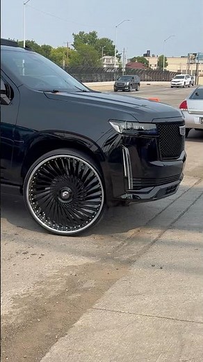 Black Cadillac Escalade on 30’s Forgiatos