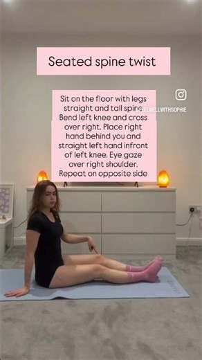 Easy 5 minute evening stretch routine