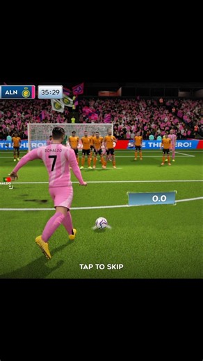 Ronaldo 🤩 #football #shorts