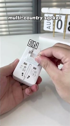 Pocket-Sized Socket for Global Travelers 🌐