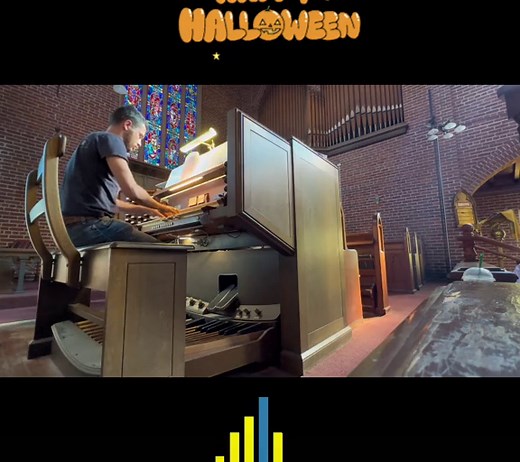 Spooky Organ Music for Halloween | Dracula Theme