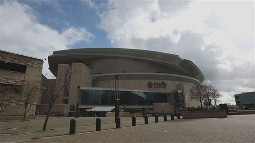 Public hearing held on Moda Center renovation bill, remains in Senate committee