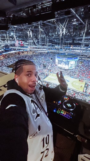 5.4K views · 54 reactions | Little Mini March Madness Vlog DJ’ing at Crypto.com Arena for the Sweet 16 and Elite 8 west regional finals! #DJROMAR #MarchMadness #SportsDJ #DJVlog #Sweet16 #Elite8 #MarchMadnessDJ | Kevin Romar | Facebook