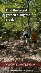 Chautauqua Bottoms might just be Carbondale's most treasured hiking trail. Take a moment to enjoy this meandering path through prairie and forest. 🥾🌳 | Southernmost Illinois Tourism Bureau