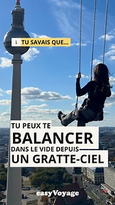 Tu veux voler au-dessus de Berlin accroché à un harnais ? 😳 Base Flying te balance dans le vide depuis 125 mètres de haut… sensations garanties ! 🪂 ————————————————————————— 🌍Easyvoyage, c’est votre dose quotidienne d’inspiration voyage 🧡 🔗Une destination vous tente ? Retrouvez notre guide ultra complet sur le lien en bio : où dormir, quoi faire, comment y aller, notre équipe traite les destinations de A à Z 🙏 👍Like cette vidéo si elle t’a donnée envie de partir en voyage ✉️Partage-la ave