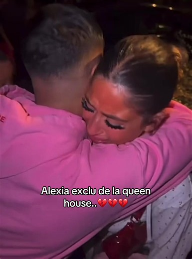#pourtoi #queenhouse @Benoît Chevalier @Yuma @Ricardo @KAINA QUEEN HOUSE @FARES QUEEN HOUSE 🐙🇺🇸 @MANAL QUEEN HOUSE @alexia_0418 @Anas QUEEN HOUSE @sarah2icy À LOS ANGELES QH