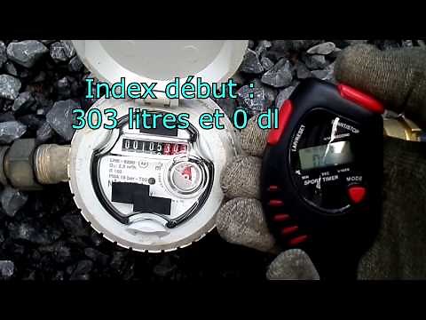Comment lire un compteur d'eau et calculer un débit ?