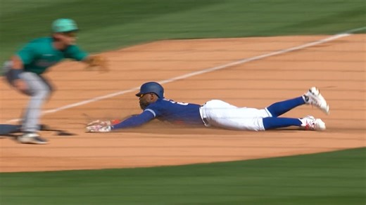 Jason Heyward is called safe due to obstruction