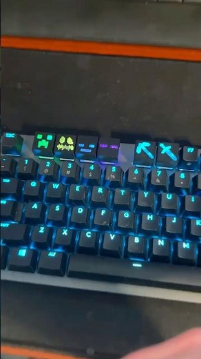 3D Printed Minecraft Keycaps #3dprinting