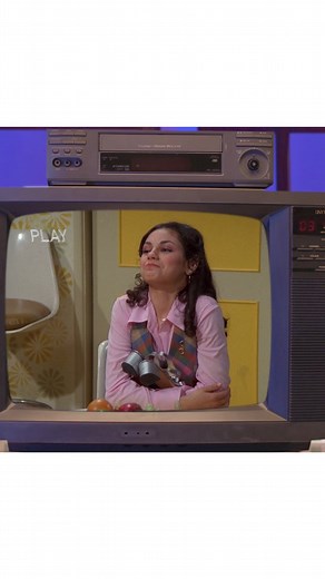 Ashton Kutcher and Mila Kunis: That '70s Show Episode Reunion