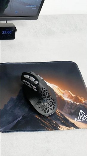 Vertical Mouse for Gamers?! SOLAKAKA E9 Pro Unboxing