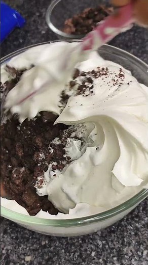3 Ingredient Oreo Ice Cream 🍦✨ | No Gas | No Ice Cream Maker | Easy Homemade Recipe #oreoicecream