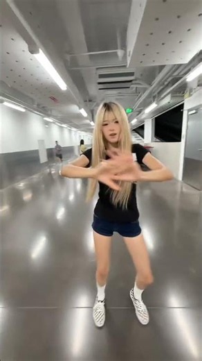 Blonde Hair Fashion Outfit Showcase