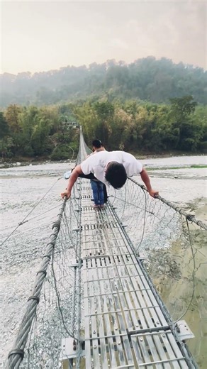 हल्लिने पुलमा पुशअप्स#belbari #pushups #nepal #goviral #travelblog
