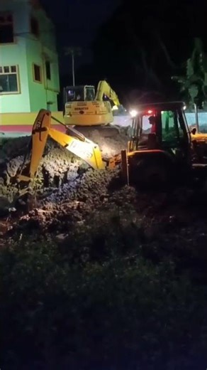 Poclain Power: Unbelievable Mud Loading Skills! 😱​Backhoe #shorts