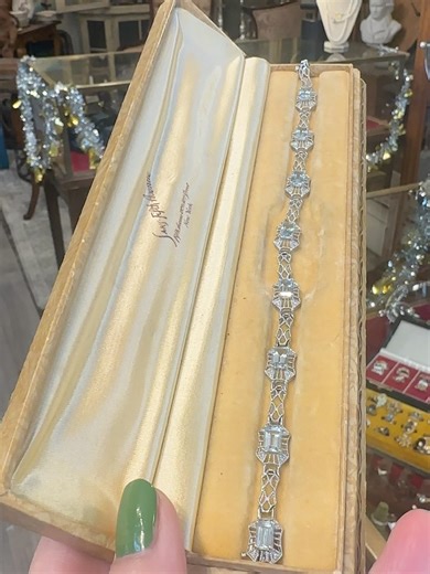 Saugerties Antiques Center on Reels