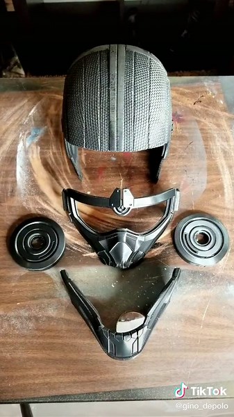 Taskmaster Helmet printing and sanding! #blackwidow #taskmaster #3dprinting #cosplay
